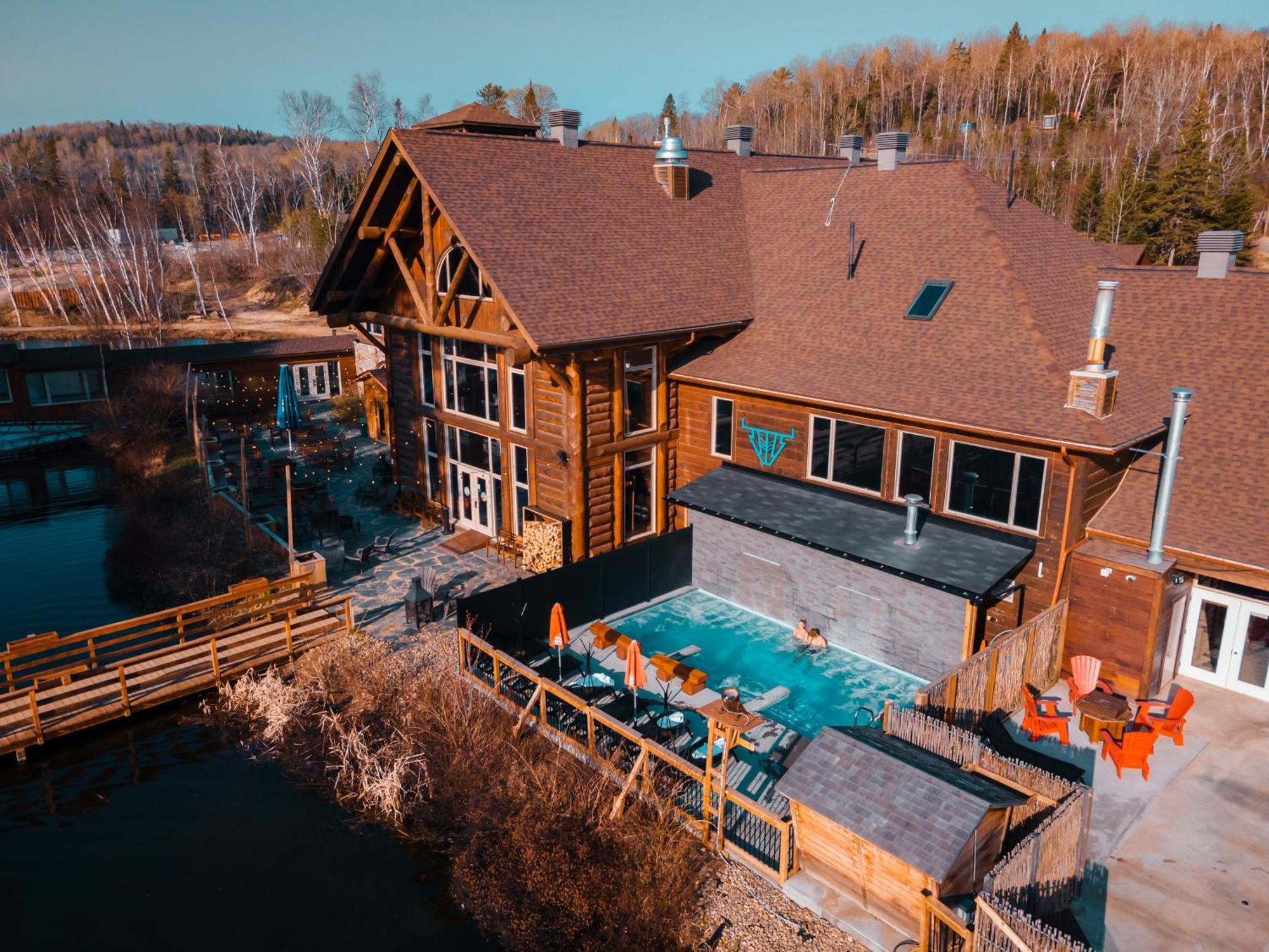 Auberge Du Lac Taureau Saint-Michel 外观 照片
